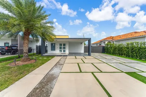 22811 SW 123rd Avenue Miami FL 33170