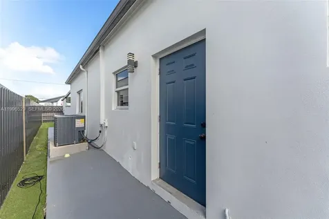 22811 SW 123rd Avenue Miami FL 33170