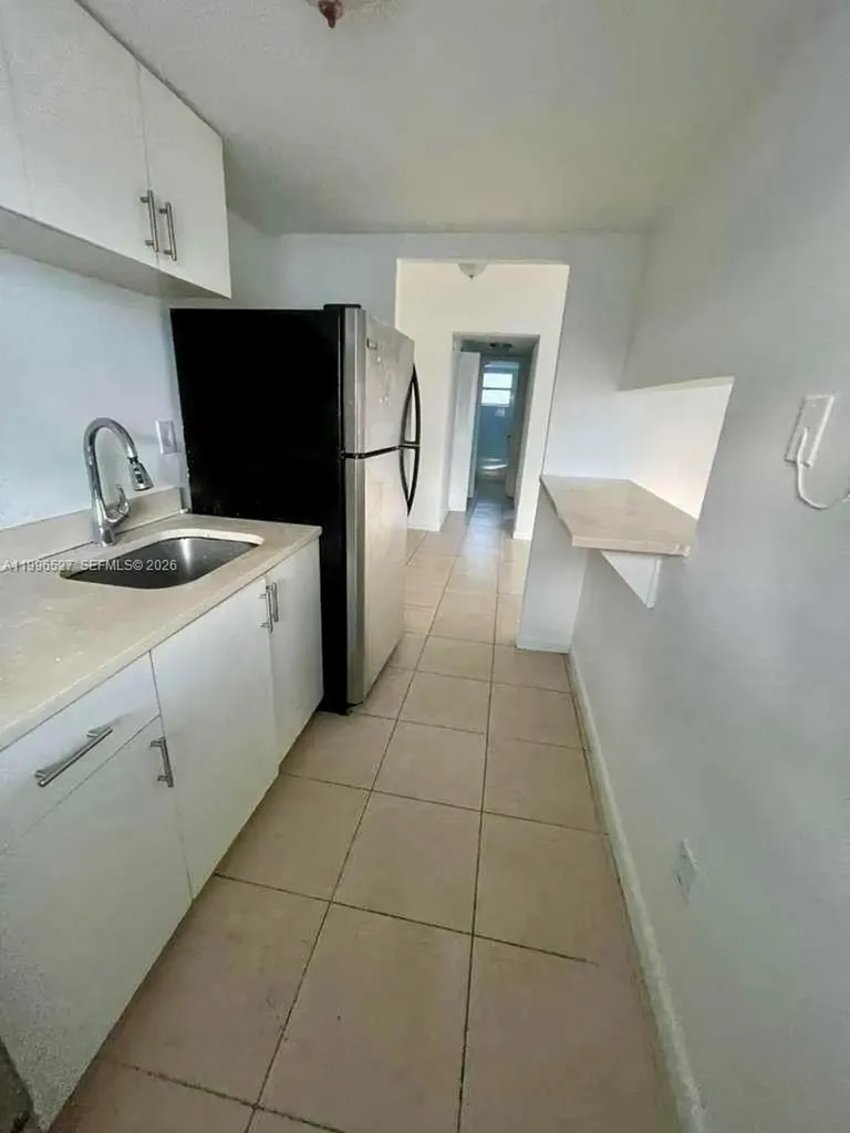 7101 SW 89th Court Miami FL 33173