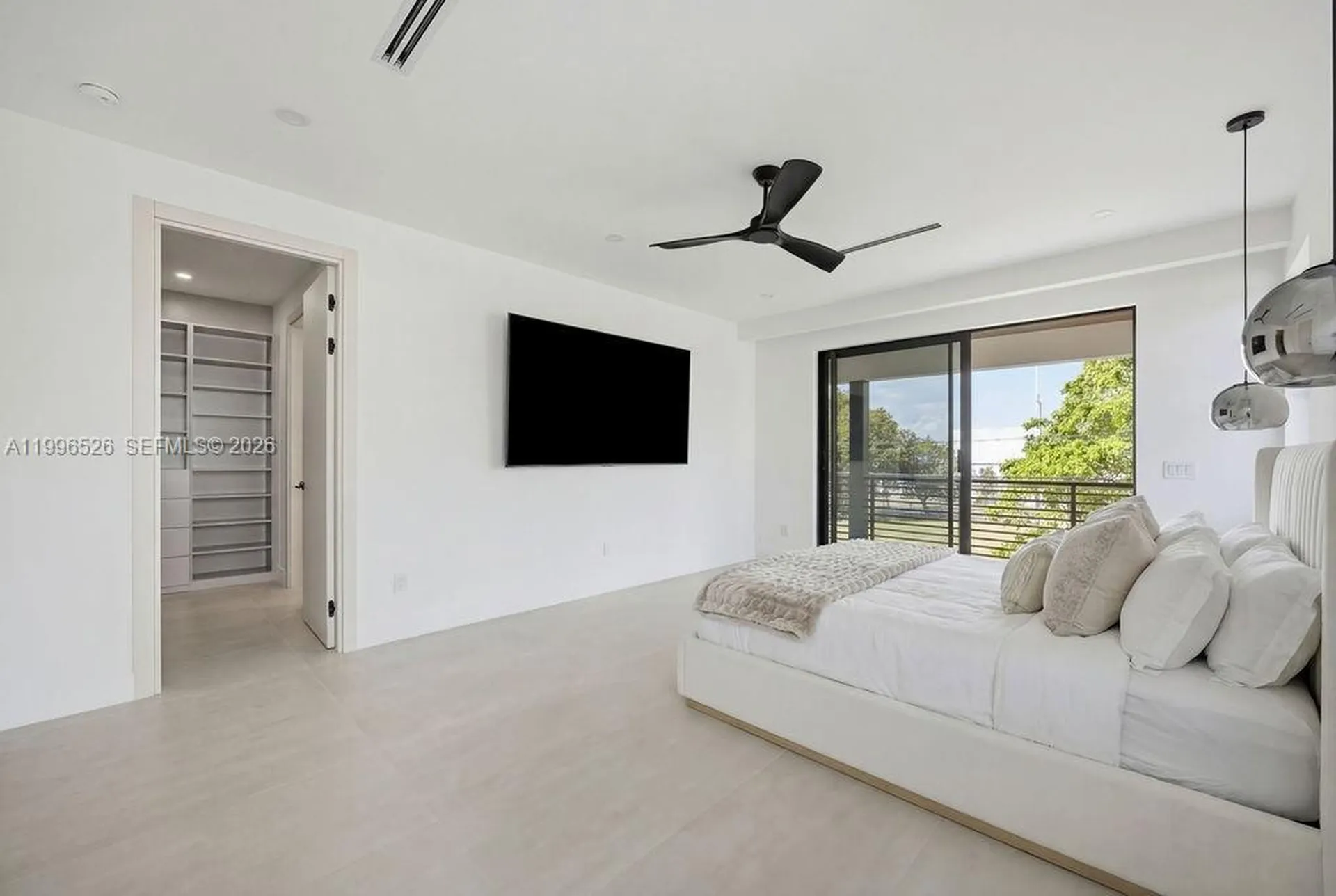 1337 NE 13th Avenue Fort Lauderdale FL 33304