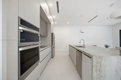 1337 NE 13th Avenue Fort Lauderdale FL 33304