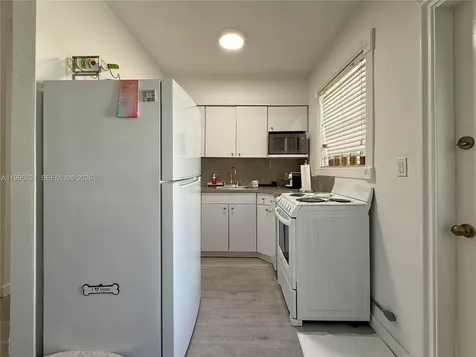 3121-3123 SW 25th Terrace Miami FL 33133