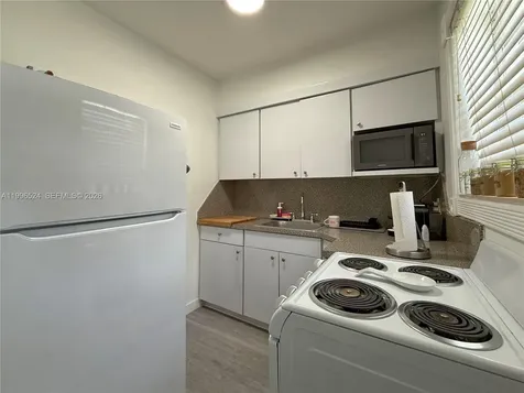 3121-3123 SW 25th Terrace Miami FL 33133