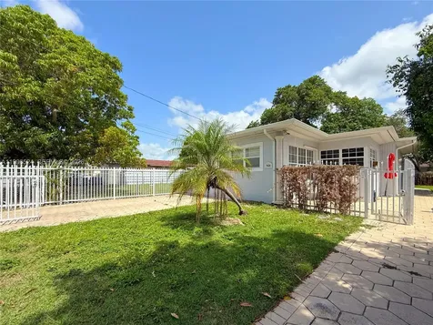 3121-3123 SW 25th Terrace Miami FL 33133