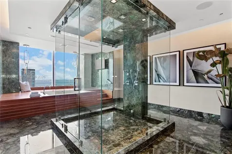 1425 Brickell Avenue Miami FL 33131