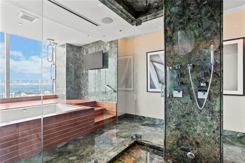 1425 Brickell Avenue Miami FL 33131
