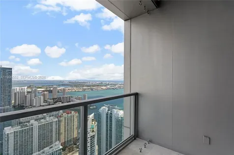 1425 Brickell Avenue Miami FL 33131