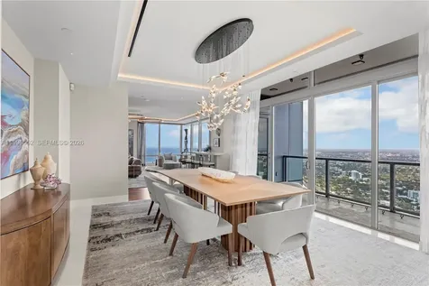 1425 Brickell Avenue Miami FL 33131