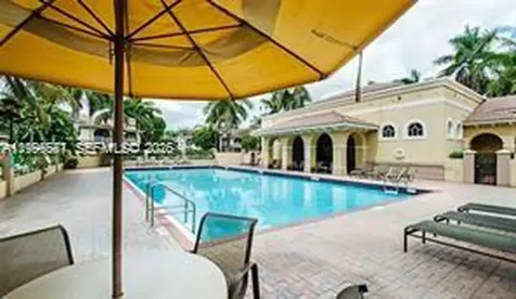 8956 W Flagler Street Miami FL 33174