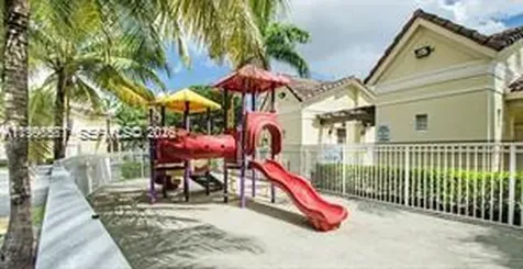 8956 W Flagler Street Miami FL 33174