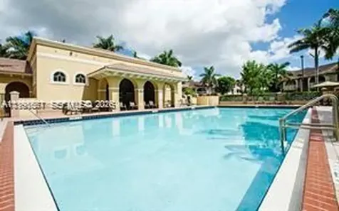 8956 W Flagler Street Miami FL 33174