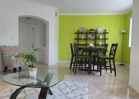 8956 W Flagler Street Miami FL 33174