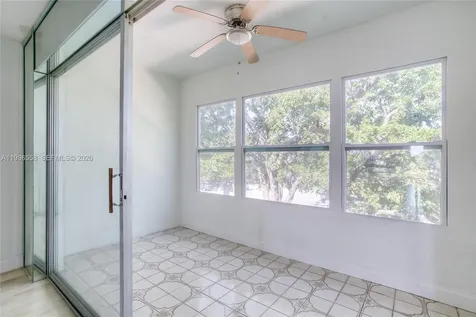 8810 W Mcnab Road Tamarac FL 33321