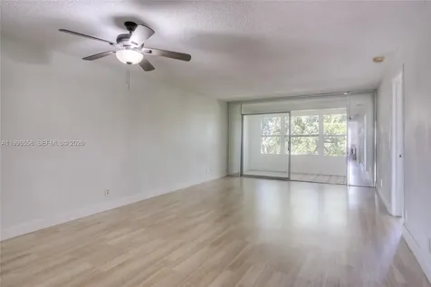 8810 W Mcnab Road Tamarac FL 33321