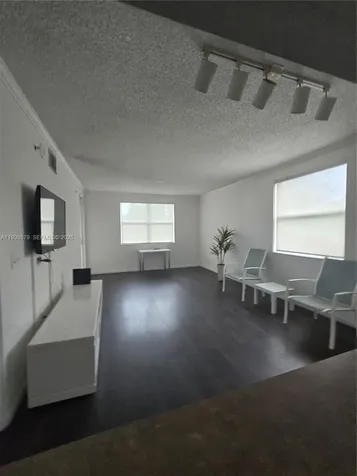 17150 N Bay Road Sunny Isles Beach FL 33160