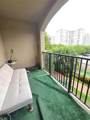 17150 N Bay Road Sunny Isles Beach FL 33160