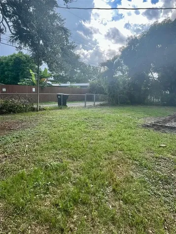 1776 NE 178 Street Miami FL 33162