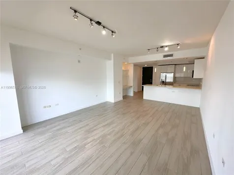 999 SW 1st Avenue Miami FL 33130