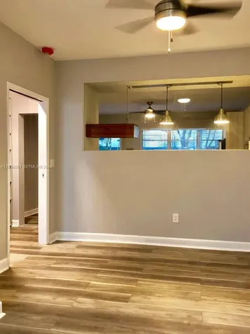 1325 Meridian Avenue Miami Beach FL 33139