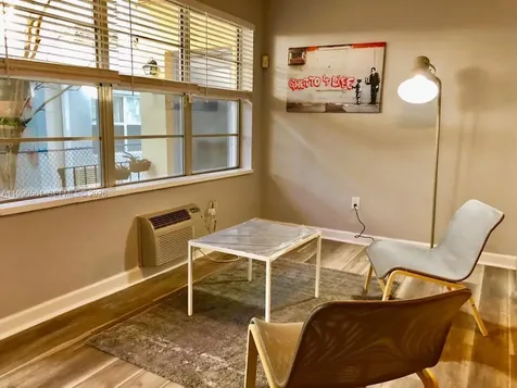 1325 Meridian Avenue Miami Beach FL 33139