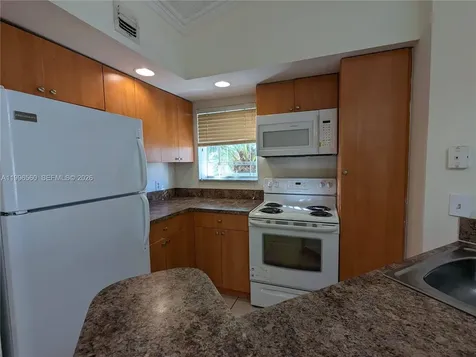 3430 N Pinewalk Drive N Margate FL 33063