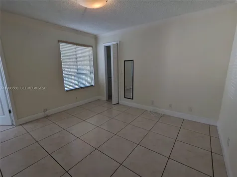 3430 N Pinewalk Drive N Margate FL 33063