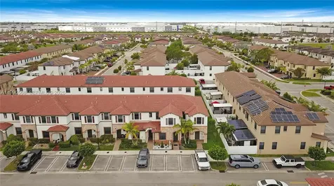 10628 W 33rd Way Hialeah FL 33018