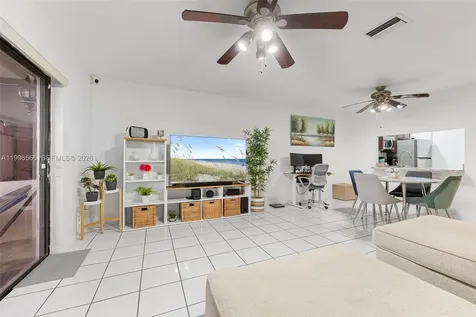 10500 NW 3rd Street Pembroke Pines FL 33026
