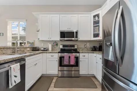 9473 SW 227th Terrace Cutler Bay FL 33190