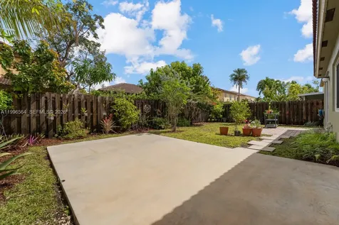 9473 SW 227th Terrace Cutler Bay FL 33190