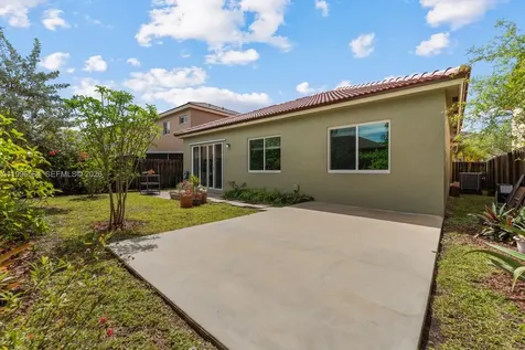 9473 SW 227th Terrace Cutler Bay FL 33190