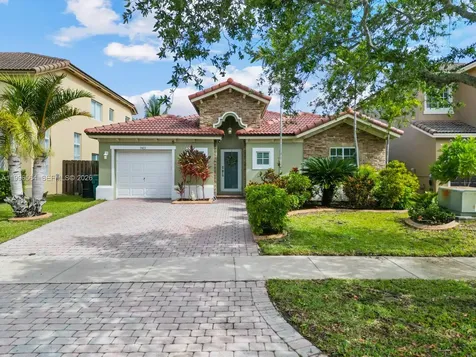 9473 SW 227th Terrace Cutler Bay FL 33190