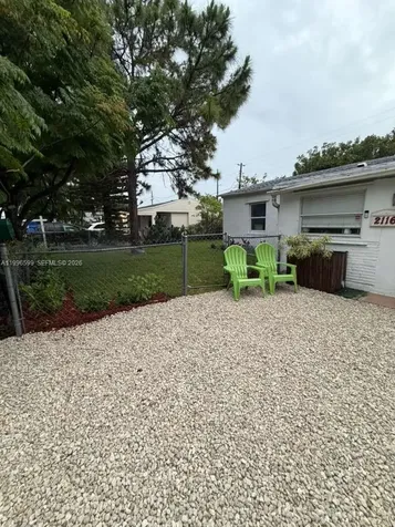 2116 Monroe Terrace Hollywood FL 33020