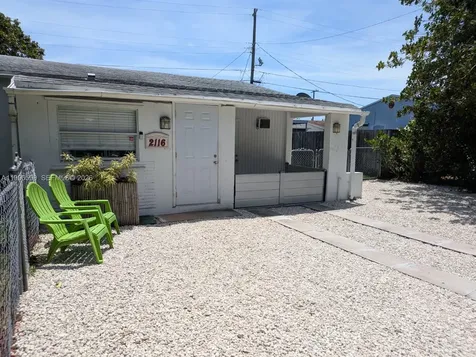 2116 Monroe Terrace Hollywood FL 33020