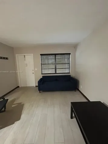 Hallandale Beach FL 33009