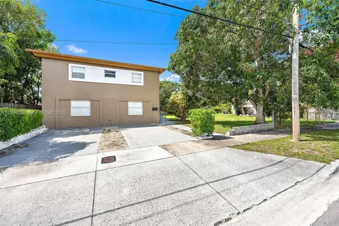 940 Charles Street West Palm Beach FL 33401