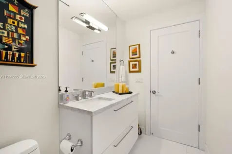 1000 Venetian Way Miami FL 33139