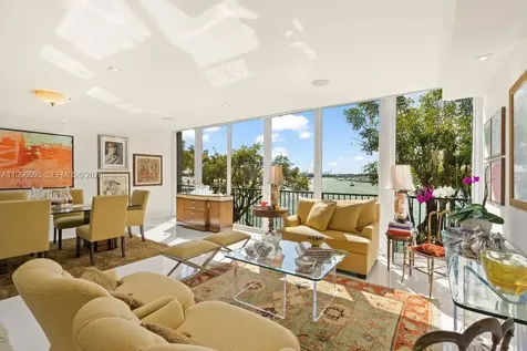 1000 Venetian Way Miami FL 33139