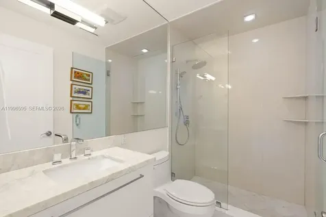 1000 Venetian Way Miami FL 33139
