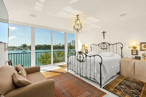 1000 Venetian Way Miami FL 33139