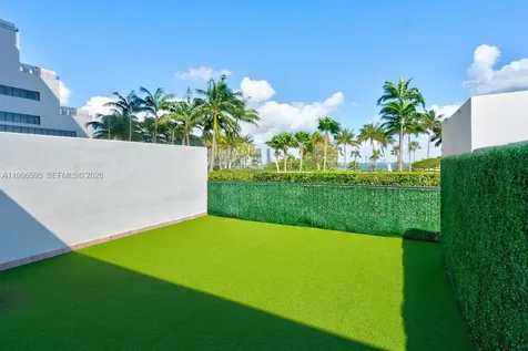 1000 Venetian Way Miami FL 33139