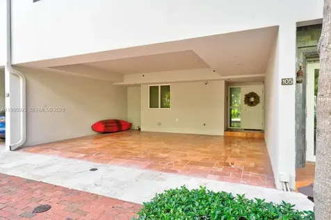 1000 Venetian Way Miami FL 33139