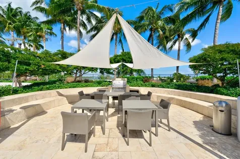 1000 Venetian Way Miami FL 33139