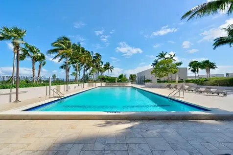 1000 Venetian Way Miami FL 33139
