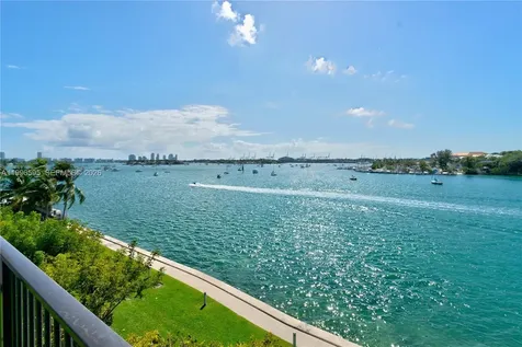 1000 Venetian Way Miami FL 33139