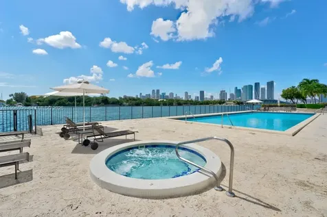 1000 Venetian Way Miami FL 33139