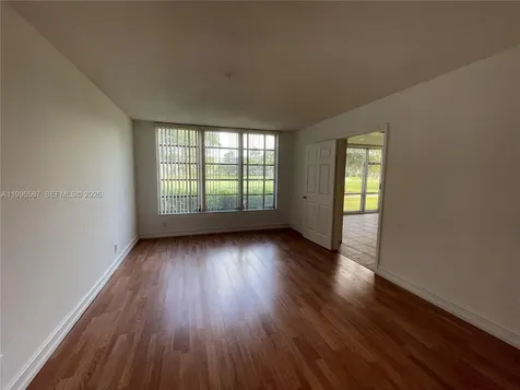4009 N Cypress Drive Pompano Beach FL 33069