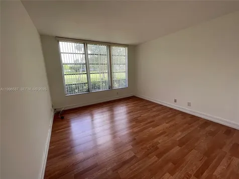 4009 N Cypress Drive Pompano Beach FL 33069