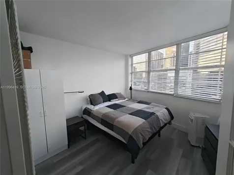 801 Brickell Bay Drive Miami FL 33131