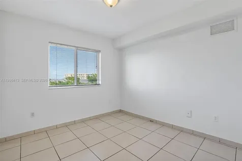 11060 SW 196th Street Cutler Bay FL 33157